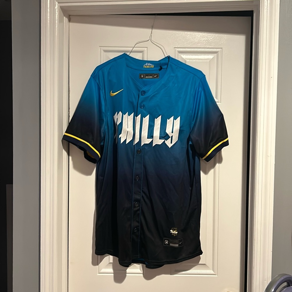 Bryce Harper Phillies Jersey. Size Large Tags still on Never worn City Limited